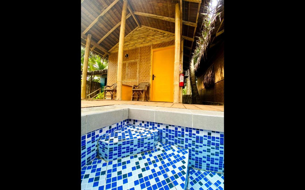 The Bangka Beach Guesthouse Сикихор Экстерьер фото